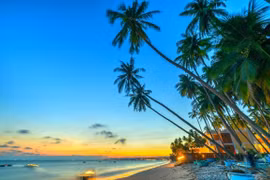 Phan Thiết với đường bờ biển trong xanh luôn là điểm đến hấp dẫn. (Ảnh: CTV) 