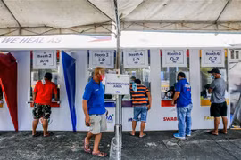 Một địa điểm xét nghiệm COVID-19 tại Manila, Philippines. (Nguồn: THX/TTXVN)