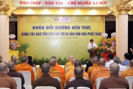 Quang cảnh chương trình khai mạc khóa tập huấn. (Ảnh: Xuân Khu/TTXVN) 