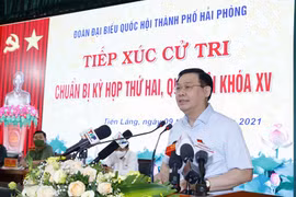 Chủ tịch Quốc hội Vương Đình Huệ phát biểu. (Ảnh: Doãn Tấn/TTXVN) 