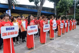 Quang cảnh lễ khai mạc. (Ảnh: Hoàng Ngọc/TTXVN) 