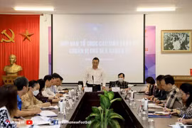 Quyền Chủ tịch VFF Trần Quốc Tuấn chủ trì cuộc họp rà soát công tác tổ chức các môn bóng đá tại SEA Games 31. (Ảnh: VFF) 