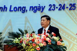 Ông Trần Văn Rón phát biểu bế mạc đại hội. (Ảnh: Phạm Minh Tuấn/TTXVN)