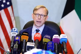 Đại diện đặc biệt của Mỹ về Iran, ông Brian Hook trong cuộc họp báo ở Kuwait City, Kuwait ngày 23/6/2019. (Nguồn: AFP/TTXVN) 