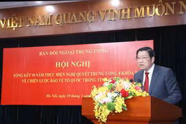 Ông Phan Đình Trạc phát biểu chỉ đạo hội nghị. (Ảnh: Phương Hoa/TTXVN)