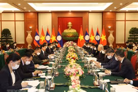 Tổng Bí thư Nguyễn Phú Trọng hội đàm với Tổng Bí thư, Chủ tịch nước Lào Thongloun Sisoulith vào tháng 6/2021. (Ảnh: Trí Dũng/TTXVN) 