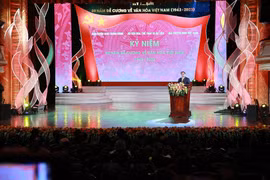 Thủ tướng Phạm Minh Chính trình bày diễn văn Kỷ niệm 80 năm Đề cương về Văn hóa Việt Nam. (Ảnh: Dương Giang/TTXVN)