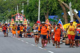 Trong dịp lễ năm nay, hàng triệu tín đồ Hindu đã, đang và sẽ đi đến những điểm hành hương như Haridwar, Gaumukh, Gangotri ở bang Uttarakhand, Sultanganj ở bang Bihar, Prayagraj, Ayodhya và Varanasi ở bang Uttar Pradesh. (Nguồn: PTI)