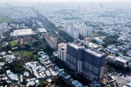 Thành phố Hà Nội đẩy mạnh thực hiện Chương trình tín dụng 120.000 tỷ đồng cho vay ưu đãi phát triển nhà ở xã hội, nhà ở công nhân, cải tạo xây dựng lại chung cư theo Nghị quyết số 33/NQ-CP ngày 11/3/2023 của Chính phủ. (Ảnh: Hồng Đạt/TTXVN)