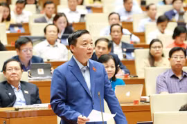 Bộ trưởng Bộ Tài nguyên và Môi trường Trần Hồng Hà. (Ảnh: Phương Hoa/TTXVN) 