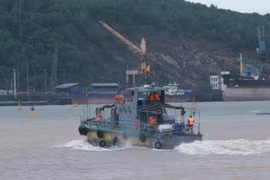 Hôm 13/6, cán bộ, chiến sỹ Hải đội 2 lên đường tìm kiếm cứu nạn. (Nguồn: Báo Thanh Hóa) 