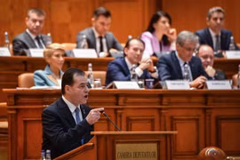 Cựu Thủ tướng Romania Ludovic Orban đã vượt qua ứng cử viên của đảng Dân chủ Xã hội (PSD) Alfred Simonis, trở thành Chủ tịch Hạ viện. (Nguồn: AFP/TTXVN) 