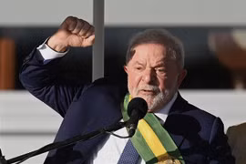 Tân Tổng thống Brazil Luiz Inacio Lula da Silva tại lễ nhậm chức ở Brasilia ngày 1/1/2023. (Ảnh: AFP/TTXVN) 