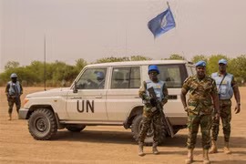Binh sỹ thuộc UNMISS tuần tra tại Leer, Nam Sudan, ngày 7/3/2018. (Ảnh: AFP/TTXVN) 