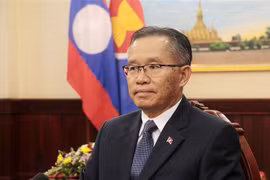 Thứ trưởng Bộ Ngoại giao, Trưởng SOM ASEAN của Lào, ông Thongphane Savanphet tại cuộc phỏng vấn. (Ảnh: Phạm Kiên/TTXVN) 
