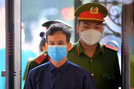 Bị cáo Trần Văn Bang bị tuyên phạt 8 năm tù. (Ảnh: Thành Chung/TTXVN) 