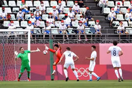 Cảnh báo tình trạng thiếu bộ dụng cụ xét nghiệm COVID-19 tại Olympic 