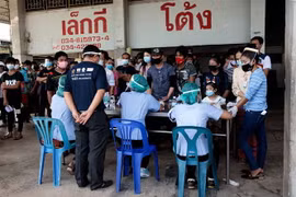Thái Lan lo người dân không tuân thủ triệt để biện pháp kiểm soát dịch