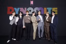Các thành viên nhóm nhạc BTS tham dự một sự kiện ở Seoul, Hàn Quốc. (Ảnh: Yonhap/TTXVN)