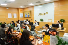 Moody's giữ nguyên xếp hạng B1, triển vọng Ổn định với hạng mục Nhà phát hành và tiền gửi nội tệ /ngoại tệ dài hạn cho LPBank. (Ảnh: Vietnam+)