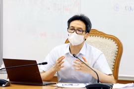 Phó Thủ tướng Chính phủ Vũ Đức Đam phát biểu chỉ đạo. (Ảnh: Phạm Kiên/TTXVN)