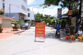 Cách ly khách sạn Ngọc Sơn, đường Hạ Đoạn 2, phường Đông Hải 2, quận Hải An, thành phố Hải Phòng. (Ảnh: Hoàng Ngọc/TTXVN)