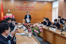 Chủ tịch UBND tỉnh Lào Cai yêu cầu dừng các lễ hội Xuân, tập trung cao độ ngăn ngừa dịch xâm nhập. (Ảnh: Lục Hương Thu/TTXVN)