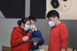Giới công nghệ trong "bão" COVID-19: Trong "nguy" có "cơ"