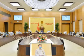 Phó Chủ tịch Quốc hội Phùng Quốc Hiển kết luận nội dung thảo luận. (Nguồn: quochoi.vn)