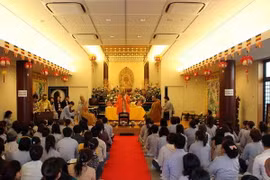 Cộng đồng người Việt Nam tại Nhật Bản đón Lễ Phật đản