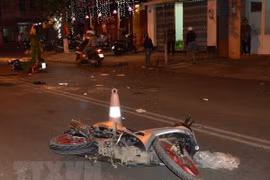 Hiện trường một vụ tai nạn xe máy. (Ảnh minh họa. Nguồn: TTXVN)