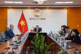 Bộ trưởng Bộ Công Thương Nguyễn Hồng Diên dẫn đầu đoàn đại biểu tham dự cuộc họp. (Nguồn: Bộ Công Thương)