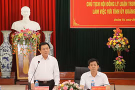 Ông Nguyễn Xuân Thắng, Ủy viên Bộ chính trị, Giám đốc Học viện Chính trị Quốc gia Hồ Chí Minh, Chủ tịch Hội đồng Lý luận Trung ương phát biểu tại buổi làm việc. (Ảnh: Thanh Thủy/TTXVN)
