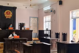 Quang cảnh phiên tòa. (Ảnh: Tuấn Kiệt/TTXVN)