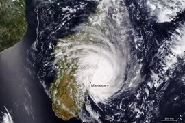 Bão Freddy có sức gió lên tới 130 km/giờ. (Nguồn: Earth Observatory)