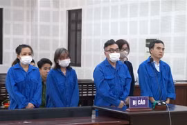 Các bị cáo tại tòa. (Ảnh: Quốc Dũng/TTXVN)