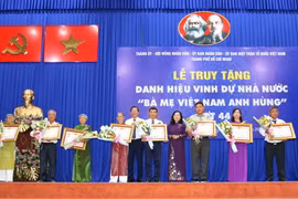 TP.HCM: Truy tặng danh hiệu Bà mẹ Việt Nam Anh hùng cho 8 mẹ