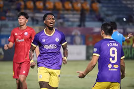 Hà Nội FC giành chiến thắng 5-2 trước đội khách Khánh Hòa. (Ảnh: Việt Anh/Vietnam+)