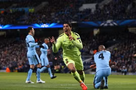Kết quả lượt trận vòng knock-out Champions League rạng sáng 25/2