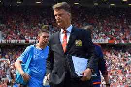 Louis van Gaal bị cảnh báo vụ Mueller. (Nguồn: Getty Images)
