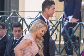 Ronaldo tại lễ kỷ niệm 10 năm ngày cưới của Jorge Mendes. (Nguồn: Daily Mail)
