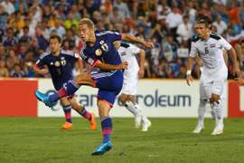 Jordan thắng hủy diệt, Nhật Bản đặt 1 chân vào tứ Asian Cup