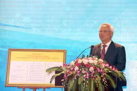 Phó Chủ tịch Quốc hội Uông Chu Lưu phát biểu tại buổi lễ. (Ảnh: Đoàn Mạnh Dương/TTXVN)