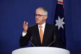 Thủ tướng Australia Malcolm Turnbull trong cuộc họp báo ở Sydney ngày 30/10. (Nguồn: EPA/TTXVN)