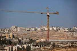 Công trình xây dựng khu định cư của Israel ở Pesqat Ze'ev phía bắc Jerusalem, Khu Bờ Tây ngày 6/12. (Nguồn: EPA/ TTXVN)