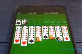 Microsoft mang game chơi bài huyền thoại "Solitaire" tới iOS, Android
