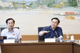 Chủ tịch Quốc hội Vương Đình Huệ phát biểu. (Ảnh: Doãn Tấn/TTXVN)