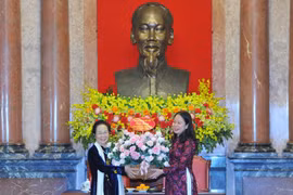Phó Chủ tịch nước gặp mặt đại biểu dự Đại hội Hội Khuyến học Việt Nam