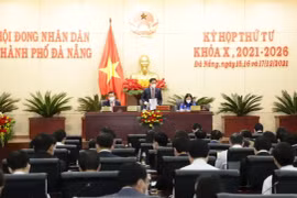 HĐND thành phố Đà Nẵng: Nóng vấn đề xử lý rác thải, dự án đội vốn