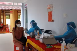 Tiền Giang kiểm soát hiệu quả dịch COVID-19, phấn đấu trở về vùng xanh